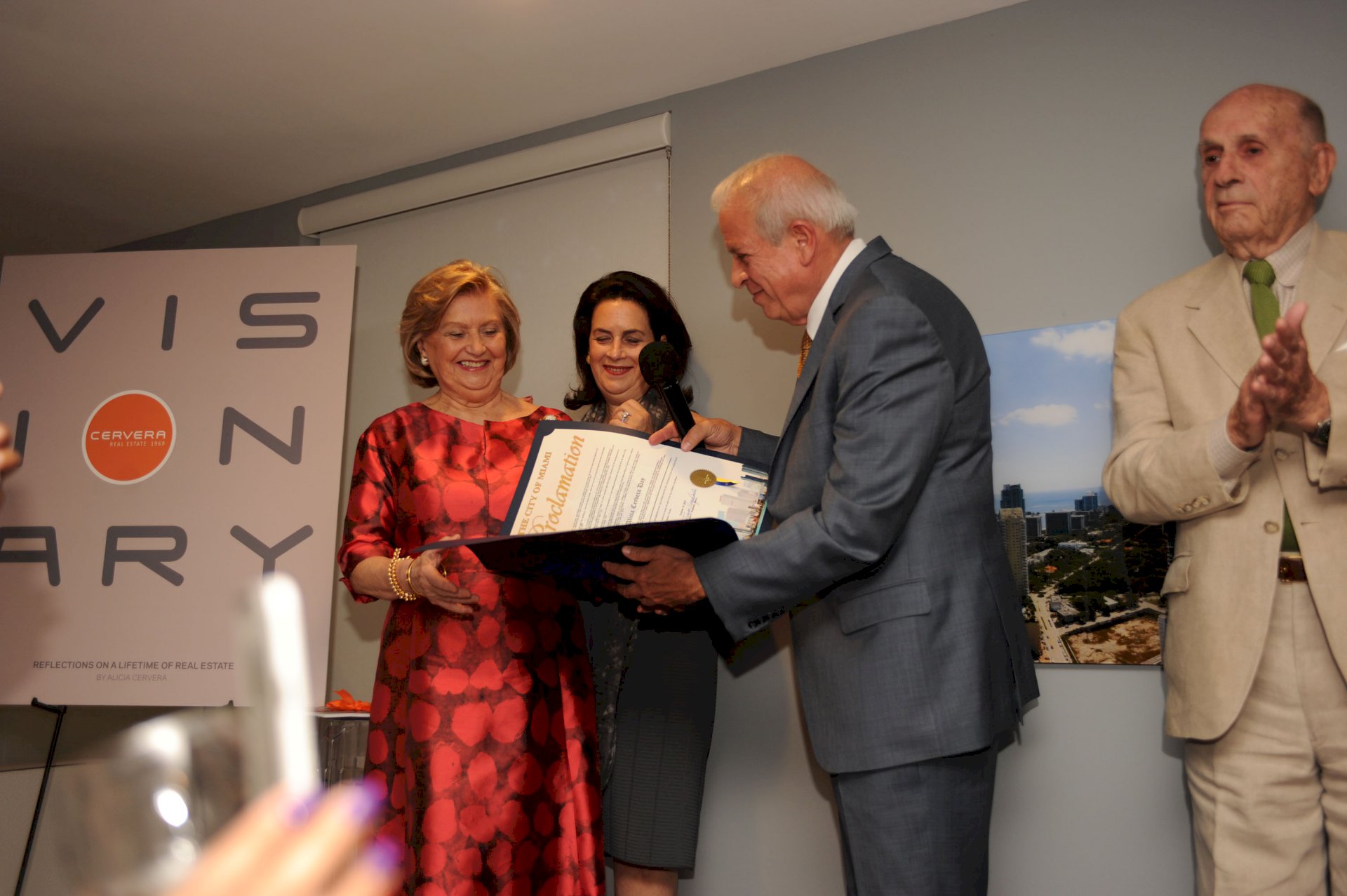 Miami Mayor Tomas Regalado honors Alicia Cervera with special name day